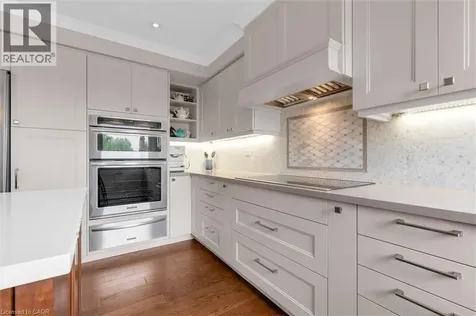 1539 Bayshire Drive Oakville ON L6H 6E5