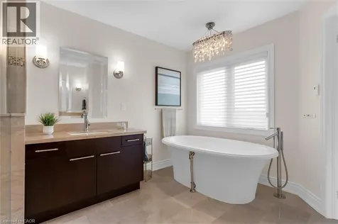 1539 Bayshire Drive Oakville ON L6H 6E5
