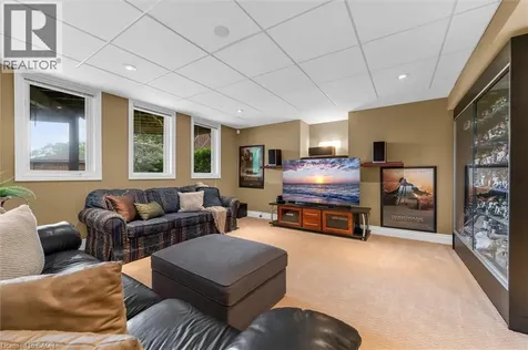 1539 Bayshire Drive Oakville ON L6H 6E5