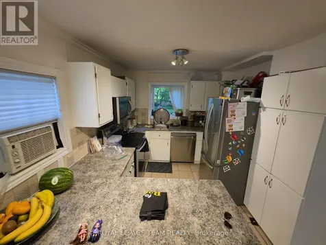 1247 Summerville Avenue Ottawa ON K1Z 8G6