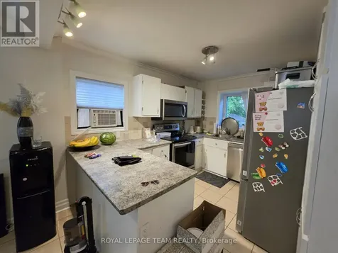 1247 Summerville Avenue Ottawa ON K1Z 8G6