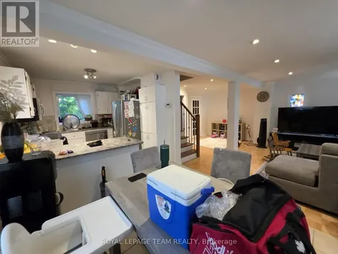 1247 Summerville Avenue Ottawa ON K1Z 8G6