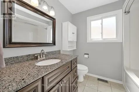 1176 Medoc Court Ottawa ON K1C 2S6