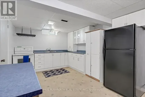 1176 Medoc Court Ottawa ON K1C 2S6