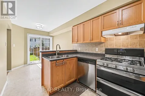 30 Midwood Private Ottawa ON K2J 5L7