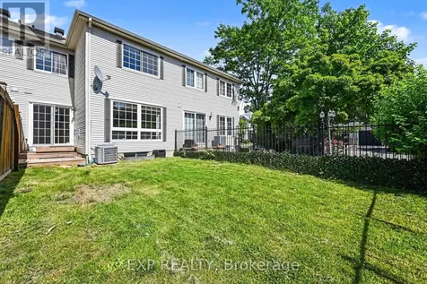 30 Midwood Private Ottawa ON K2J 5L7