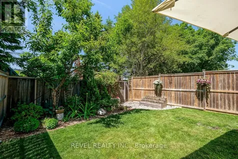 723 White Alder Avenue Ottawa ON K1T 0E8