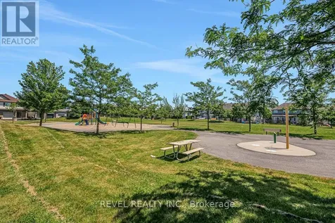 723 White Alder Avenue Ottawa ON K1T 0E8