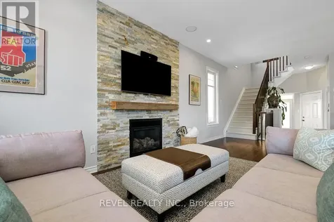 723 White Alder Avenue Ottawa ON K1T 0E8