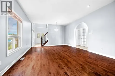 4 Clairfields Drive Guelph ON N1G 5H5