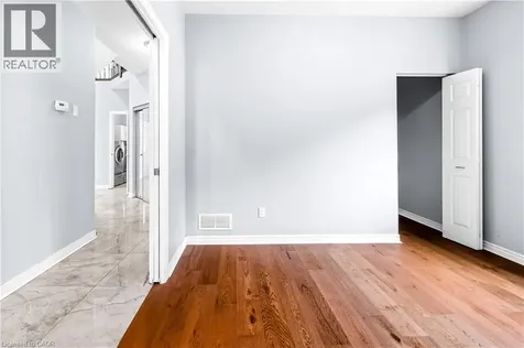 4 Clairfields Drive Guelph ON N1G 5H5