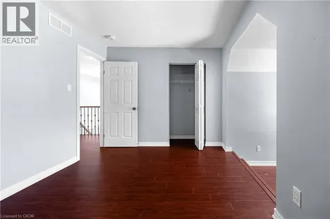 4 Clairfields Drive Guelph ON N1G 5H5