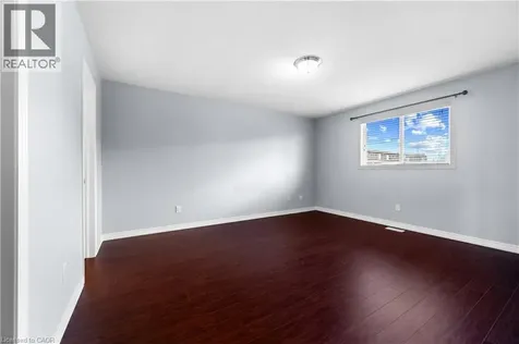 4 Clairfields Drive Guelph ON N1G 5H5
