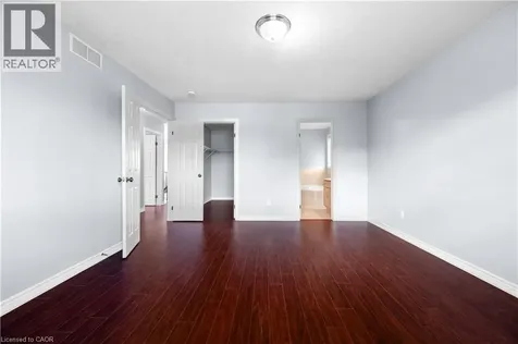 4 Clairfields Drive Guelph ON N1G 5H5
