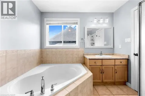 4 Clairfields Drive Guelph ON N1G 5H5