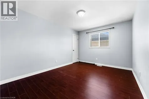 4 Clairfields Drive Guelph ON N1G 5H5