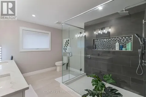 52 Royal Dornoch Drive St. Thomas ON N5R 0K3