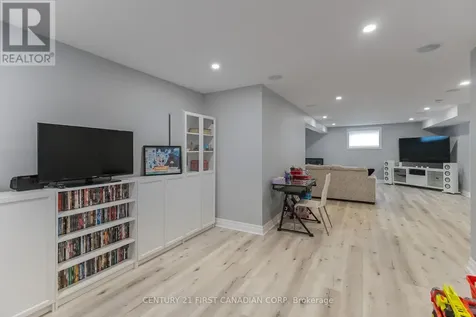52 Royal Dornoch Drive St. Thomas ON N5R 0K3