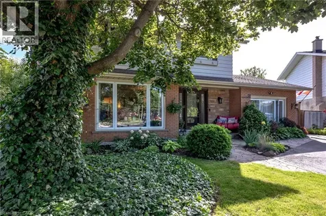 28 Ramsgate Drive Stoney Creek ON L8G 3V5