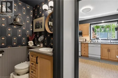28 Ramsgate Drive Stoney Creek ON L8G 3V5