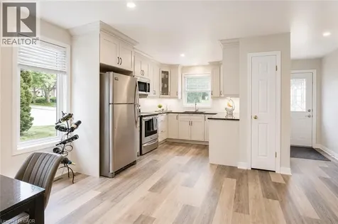 121 Hemlock Road Ingersoll ON N5C 3Z4