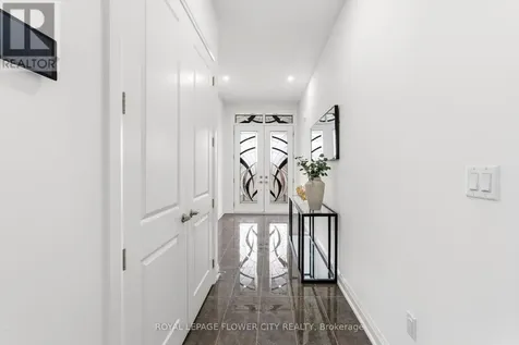 13 Pearen Heights Caledon ON L7C 4N4
