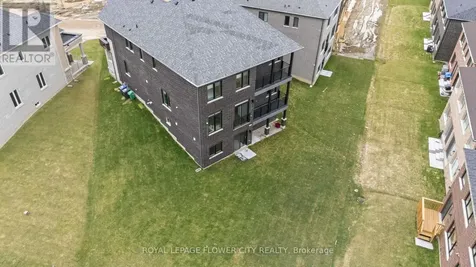 13 Pearen Heights Caledon ON L7C 4N4