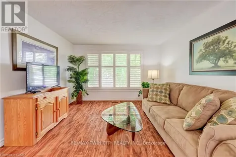 3 Parkland Crescent Kitchener ON N2N 1R5