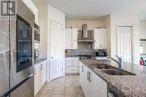 781 Gilmour Crescent Shelburne ON L9V 3X2