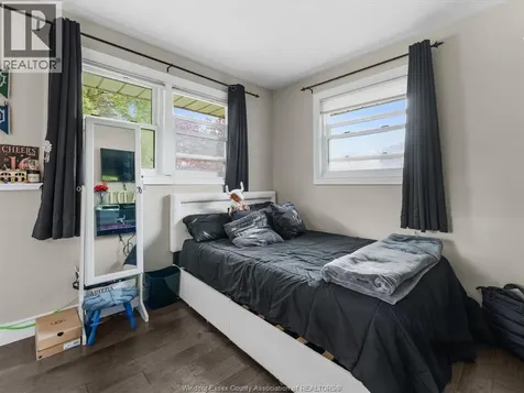 11 Warren Avenue Leamington ON N8H 2R3