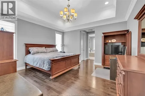 2 Malibu Drive Leamington ON N8H 5G4