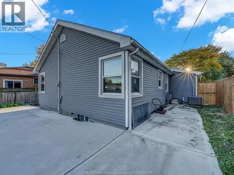 2616 Tourangeau Road Windsor ON N8W 4N9