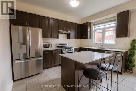2300 Grainger Loop Innisfil ON L9S 0M9