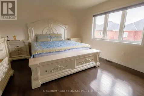 2300 Grainger Loop Innisfil ON L9S 0M9