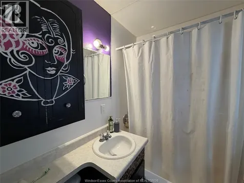 1206 Rankin Windsor ON N9B 2S6
