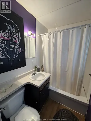 1206 Rankin Windsor ON N9B 2S6