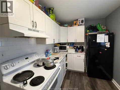 1206 Rankin Windsor ON N9B 2S6