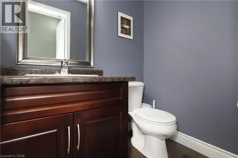 32 Notchwood Court Kitchener ON N2A 3L6