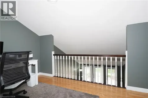 32 Notchwood Court Kitchener ON N2A 3L6