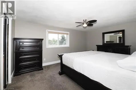 32 Notchwood Court Kitchener ON N2A 3L6