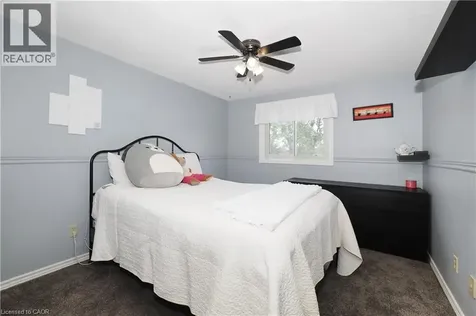 32 Notchwood Court Kitchener ON N2A 3L6