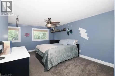 32 Notchwood Court Kitchener ON N2A 3L6