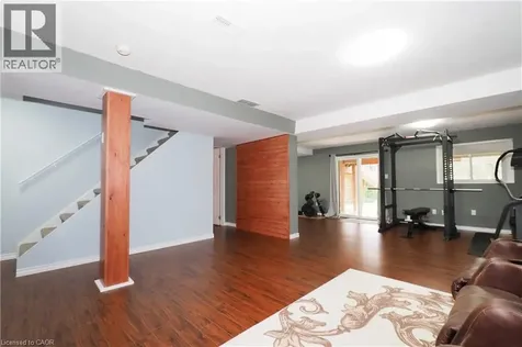 32 Notchwood Court Kitchener ON N2A 3L6