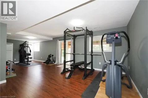 32 Notchwood Court Kitchener ON N2A 3L6