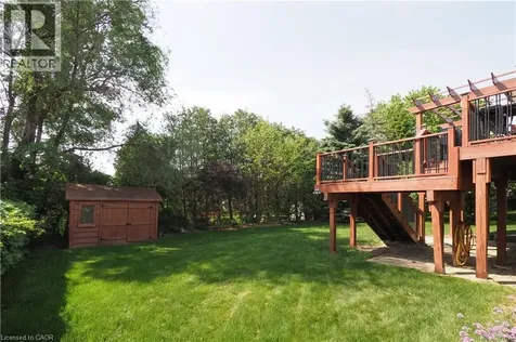 32 Notchwood Court Kitchener ON N2A 3L6