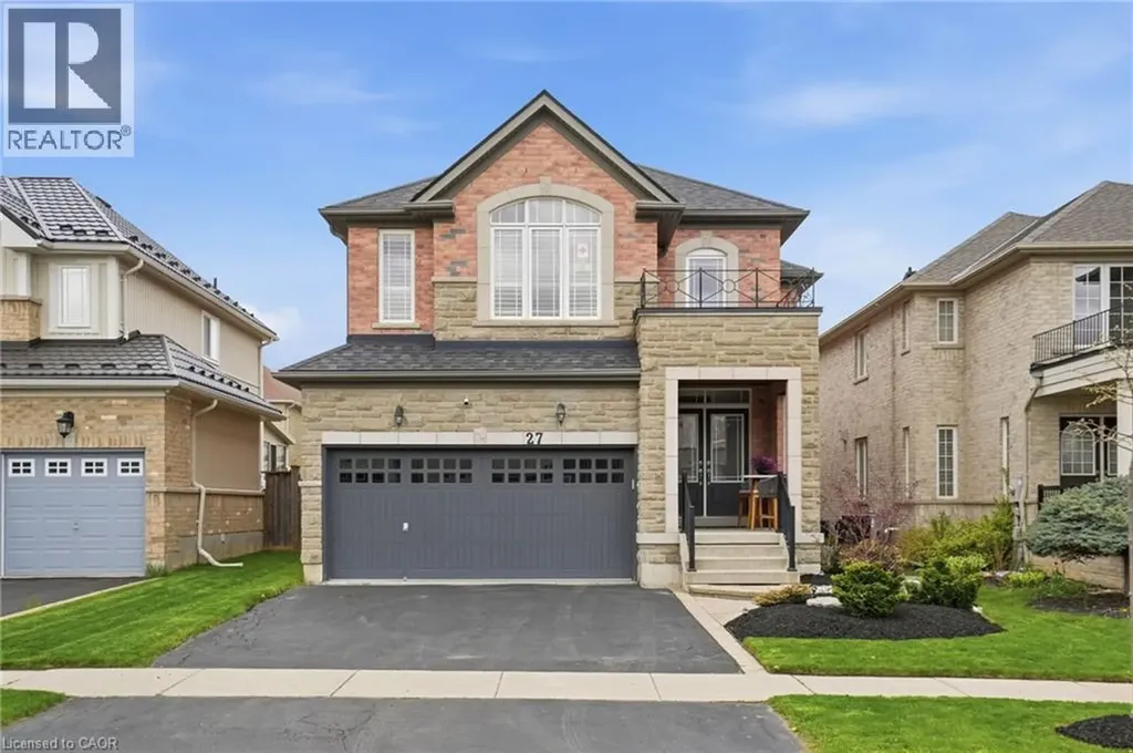27 Barrett Avenue Brantford ON N3S 0B2