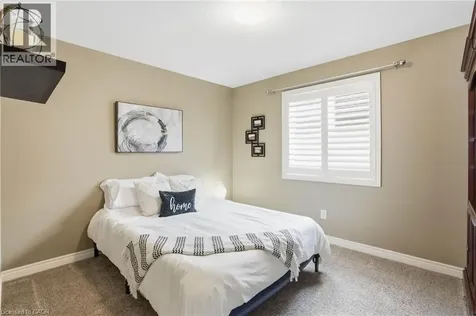27 Barrett Avenue Brantford ON N3S 0B2