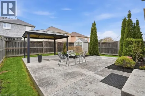 27 Barrett Avenue Brantford ON N3S 0B2