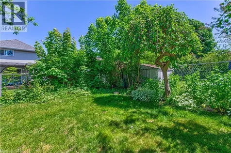537 Shingle Bridge Place Cambridge ON N3H 5C4