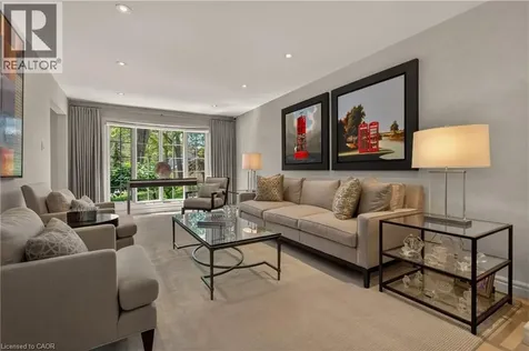 23 Lantern Lane Dundas ON L9H 6N9
